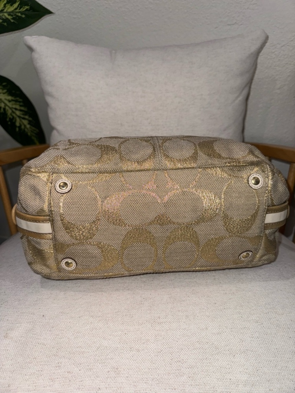 Coach VTG Metallic Gold Bonnie Linen Lurex Satchel Shoulder Handbag Purse #13502 - Picture 8 of 17